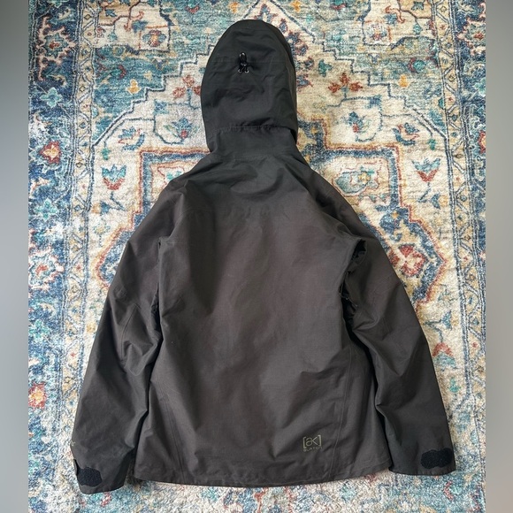 Burton AK Gore-Tex Jacket Medium - Picture 2 of 8
